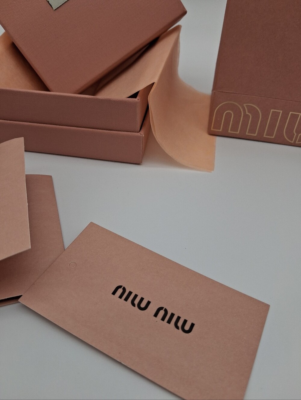MIU MIU Pink Gift Packaging Set Box Bag Tissue RFID Booklet Cards EUC - Picture 5 of 16